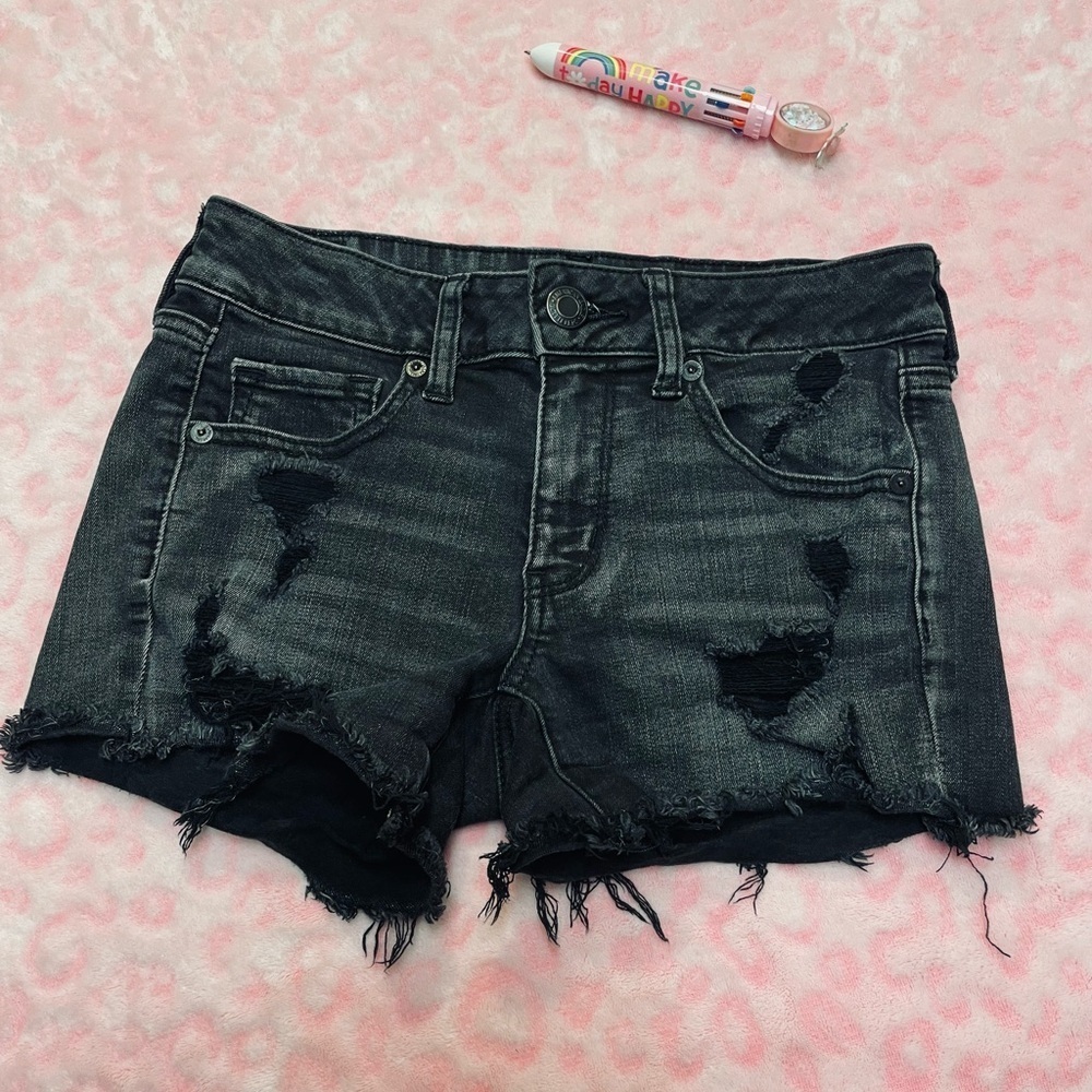 AMERICAN EAGLE